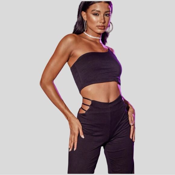 Princess Polly Side Cutout Wide Leg Flare Pull On Pants in Black | Size 8 - Picture 3 of 9